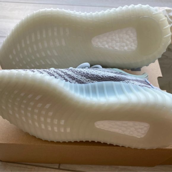 Yeezy Boost 350 V2 Blue Tint main image 5